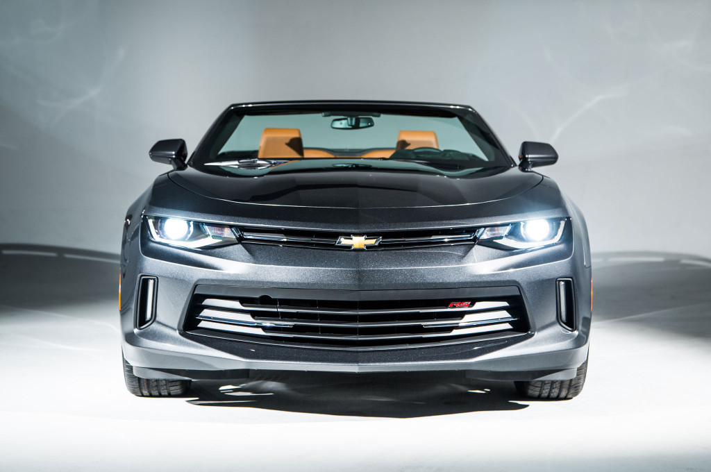 2016 Chevrolet Camaro Convertible front end