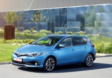 Auris 4