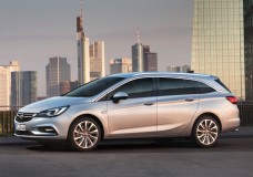 Opel Astra Sports Tourer 1