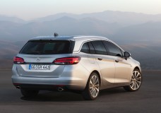 Opel Astra Sports Tourer 9