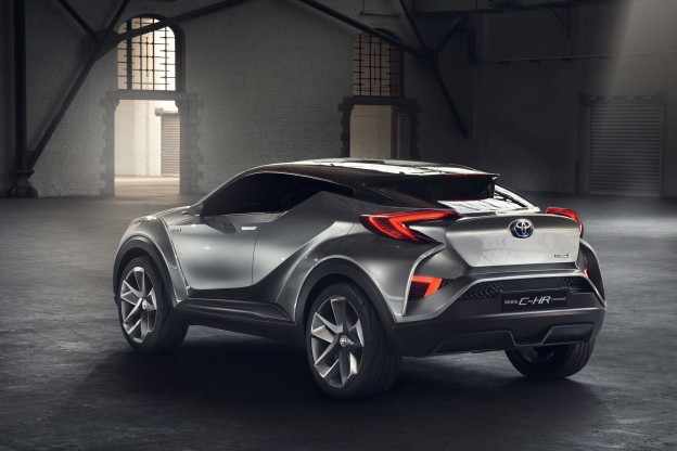 Toyota-C-HR-3