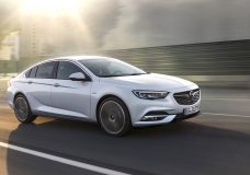 Opel Insignia Grand Sport 2