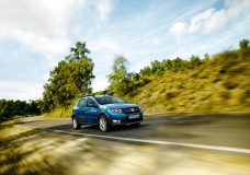 9 - Dacia Sandero Satış Adedi: 16 bin 780