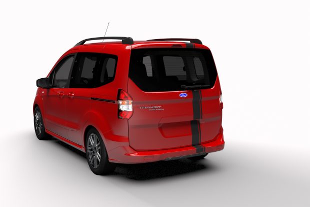 Ford Tourneo Courier Blackline 2