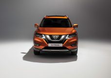 Yeni Nissan X Trail on gorunum