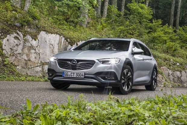 Opel Insignia Country Tourer 2.0 biturbo