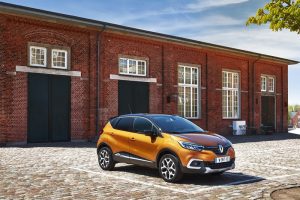 B Segment SUV Renault Captur 495 Adet