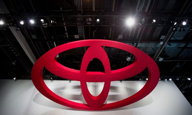 toyota logo