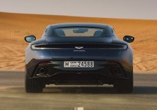 Aston martin DB11 AMR 13