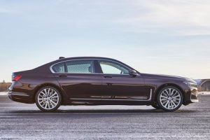 2020 BMW 745Le 6