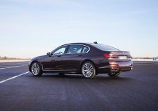 2020 BMW 745Le 7