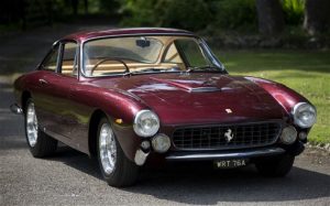 12 Ferrari 250 GTL Lusso