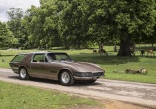 16 Ferrari 330 GT 22 Shooting Brake