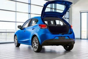 2020 Toyota Yaris US version 4