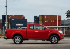 yeni 2020 nissan navara 2