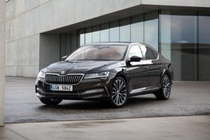 2020 skoda superb 2