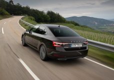 2020 skoda superb 8