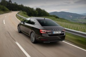 2020 skoda superb 8