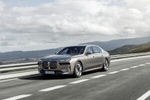 2022 Yeni BMW 7 Serisi 1