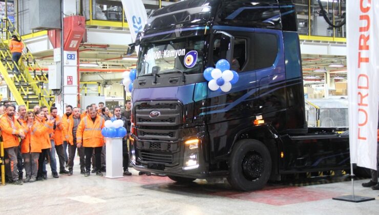 Ford Trucks 300 Bininci Kamyonu Üretti